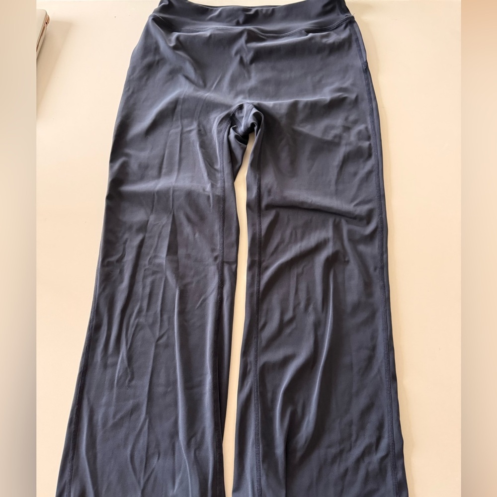 Navy High-Rise joggers